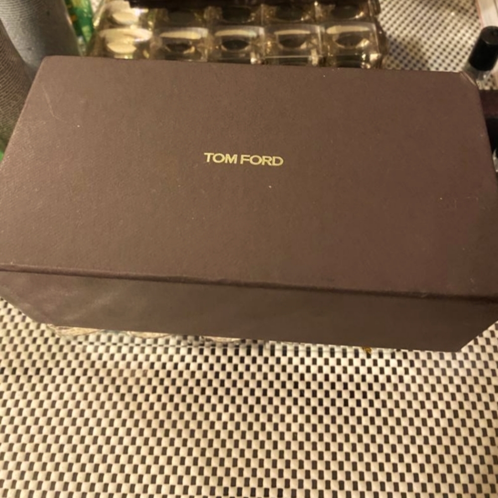 Tom Ford sun glasses box
